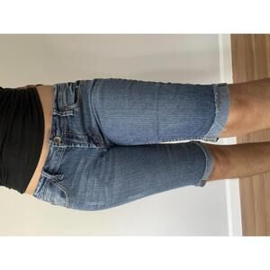 Women’s cotton jean capris medium